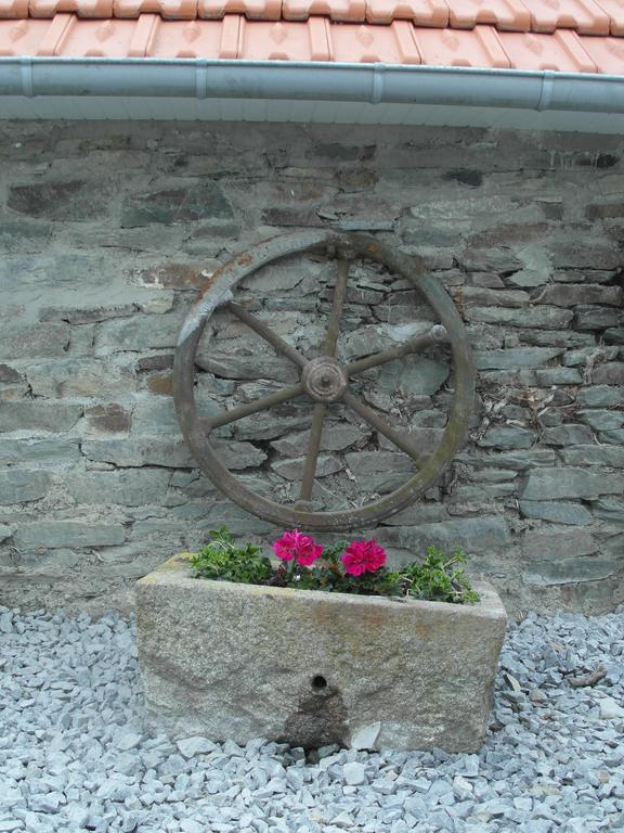 Les Hirondelles De La Baie Villa Vains Exteriör bild